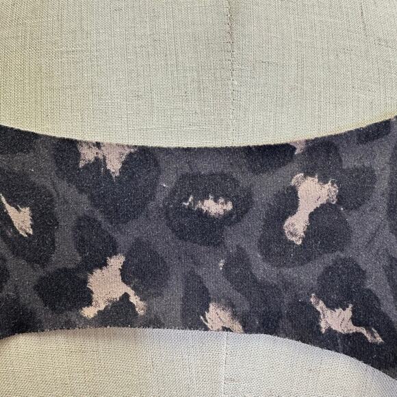 Varley Fay sports bra in Molten Leopard size large - Picture 13 of 16